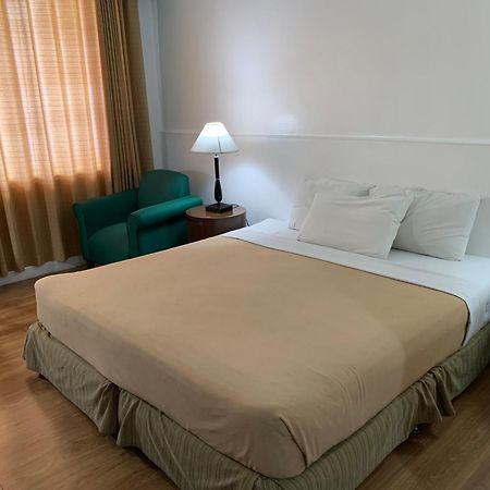 Pearl Manila Hotel Dış mekan fotoğraf